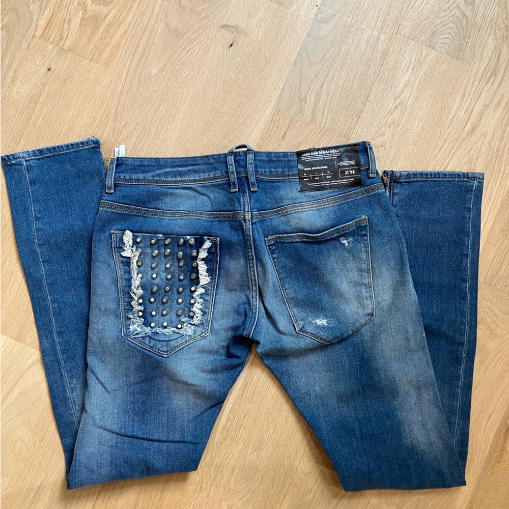 Zara men Jeans 38/40 very unique design and detailing